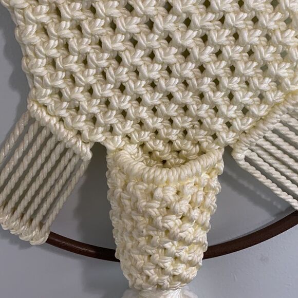 Vintage Handmade Macrame Style Wall Decor Plant Flower Wall Pocket One Of A Kind - Picture 11 of 17